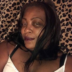 Meet your Posher, Sandy